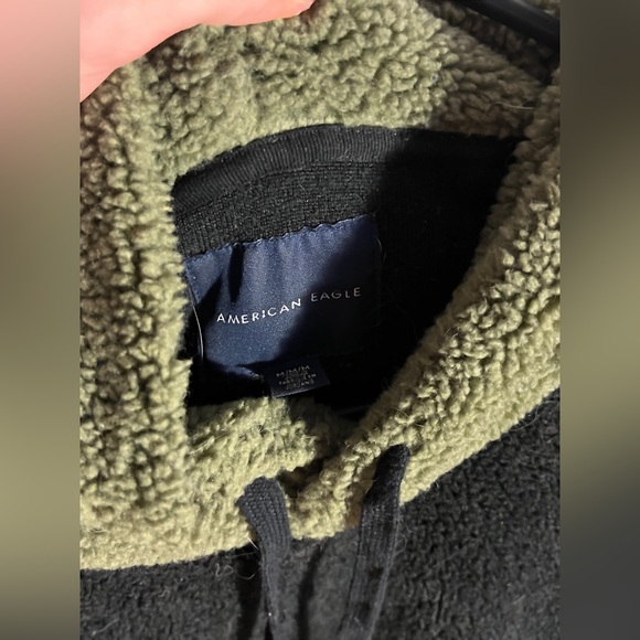 American Eagle Men’s Medium Fleece Pullover - Picture 4 of 4